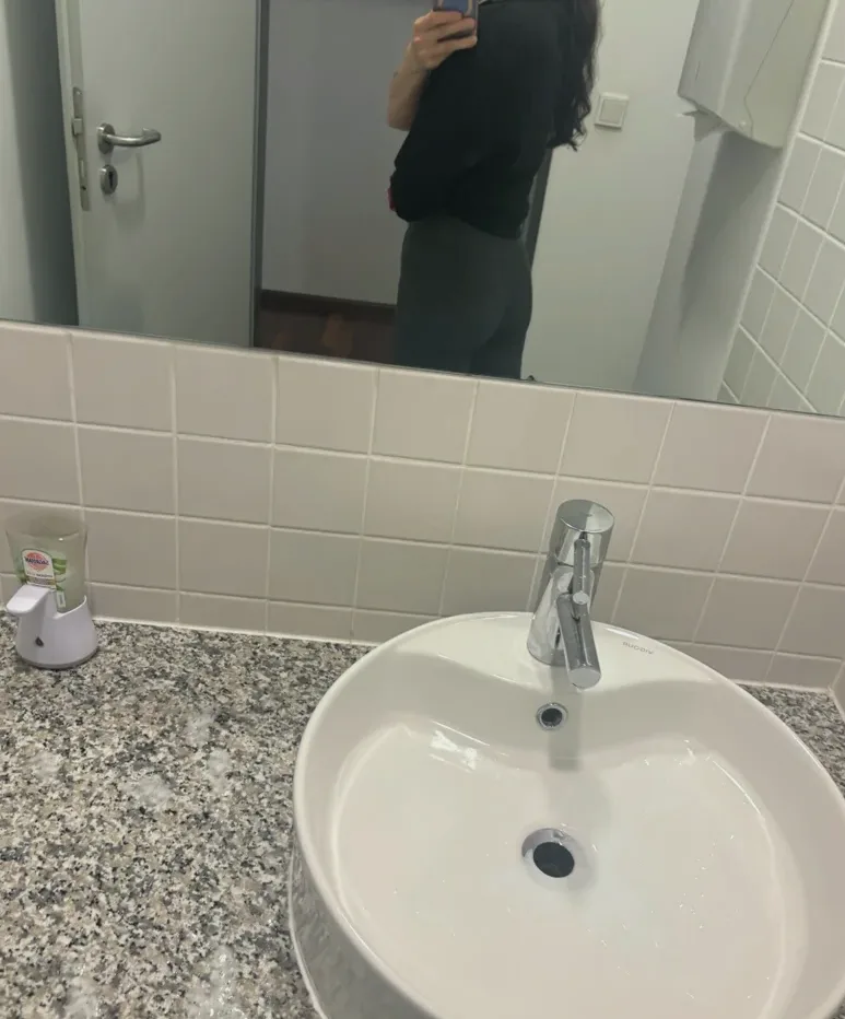 Susanne, 39